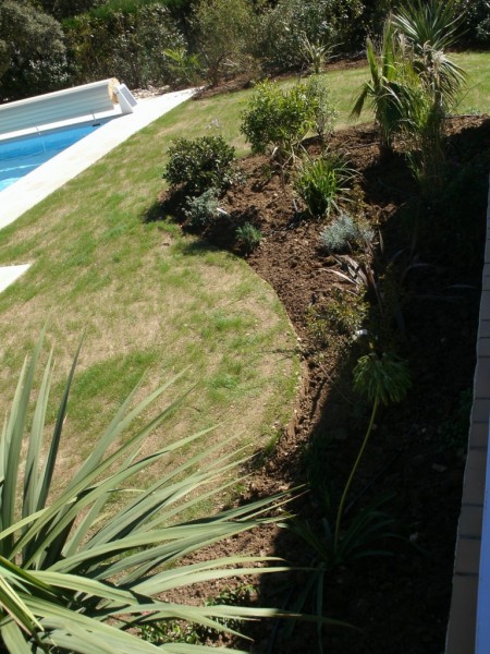 création de jardin espace vert paysagiste avignon salon de provence aix en provence paca