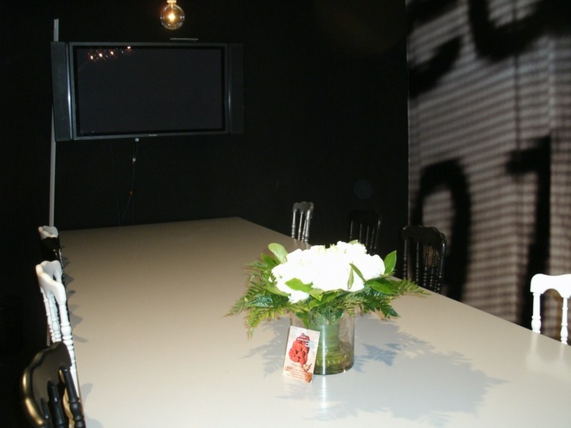 Location de décoration florale et de plantes pour stand festival Iles des Embiez Cassis St Tropez