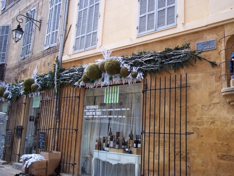 Décoration de noël pour entreprise et commerce, à location Aix en Provence