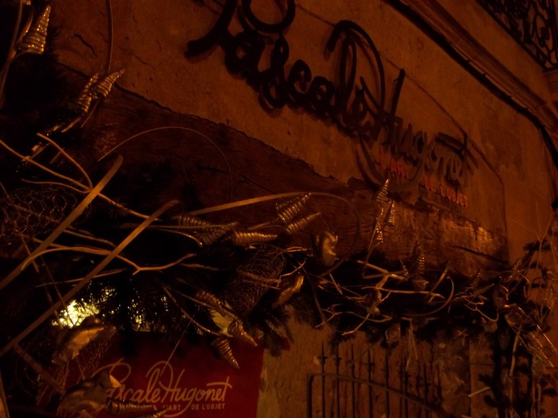 Décoration de noël pour façades de galerie, commerce, restaurant Aix en Provence