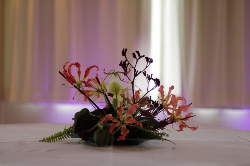 Décoration florale, centre de table pour soirée, gala, dîner spectacle Marseille