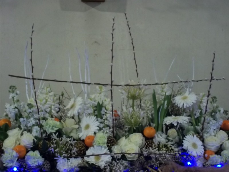 DECOR EGLISE CHAPELLE LIEU DE CULTE  CEREMONIE AIX MARSEILLE PACA MARSEILLE GARD VAR HERAULT VAUCLUSE