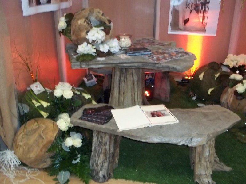 Création florale et végétale naturelle de scène et stand pour salon Vitrolles