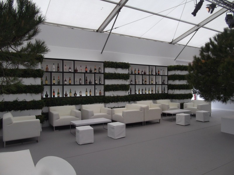 location de murs de végétaux éphémères pour salon exposition Ile des Embiez Six Fours