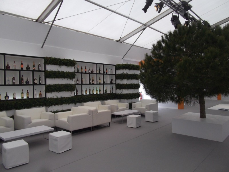 location de murs de végétaux éphémères pour salon exposition Ile des Embiez Six Fours