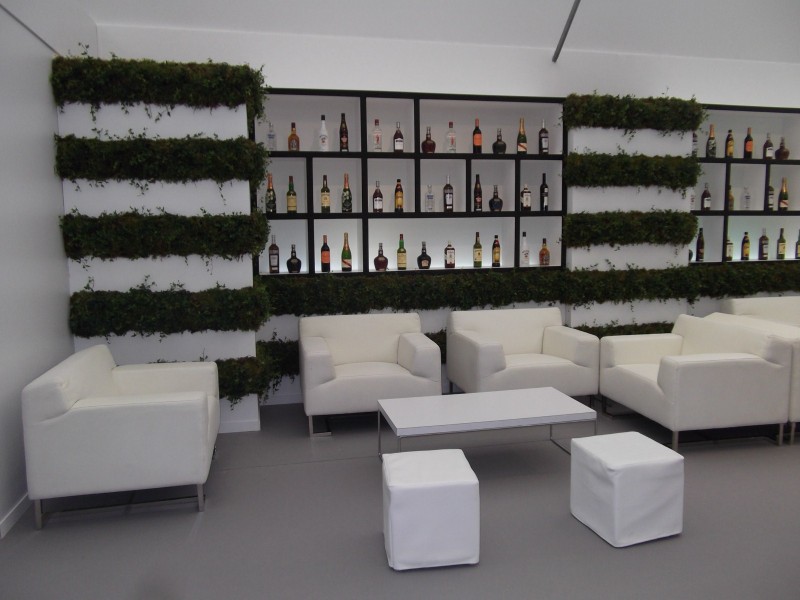 location de murs de végétaux éphémères pour salon exposition Ile des Embiez Six Fours