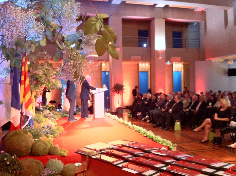 scène végétale decor de salon de stand exposition remise de prix marseille