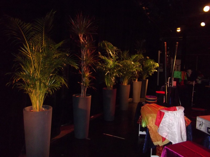 DECOR DE SCENE PODIUM BILLETERIE POUR SPECTACLE PACA VAR HERAULT APLES VAUCLUSE