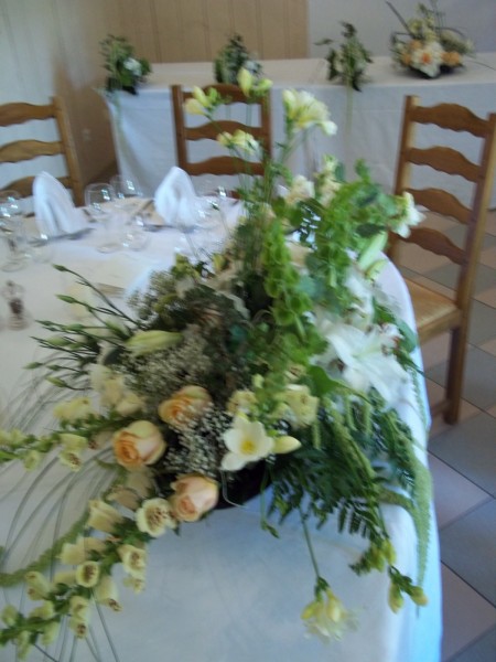 CENTRE DE TABLE DECOR DE BUFFET TRAITEUR  DECOR DE SALLE DE MARIAGE PACS PACA MARSEILLE PERTUIS AVIGNON SALON DE PROVENCE