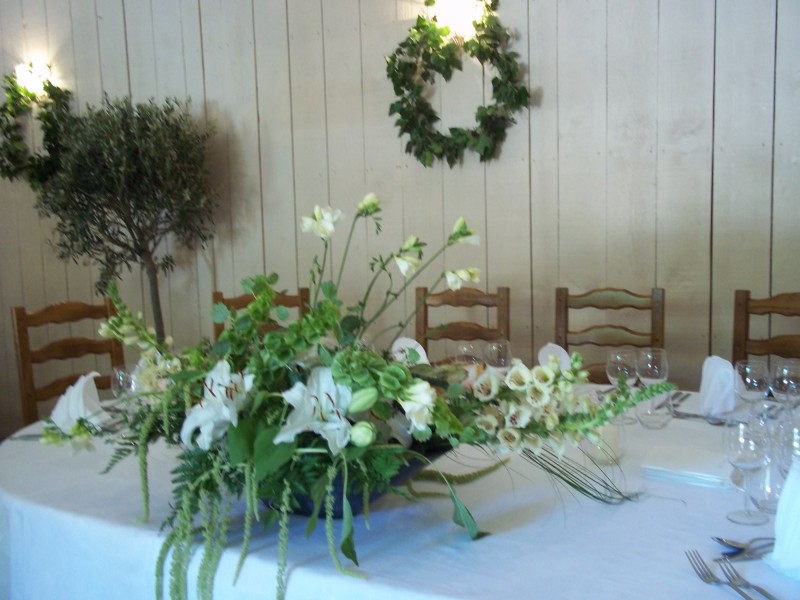 CENTRE DE TABLE DECOR DE BUFFET TRAITEUR  DECOR DE SALLE DE MARIAGE PACS PACA MARSEILLE PERTUIS AVIGNON SALON DE PROVENCE