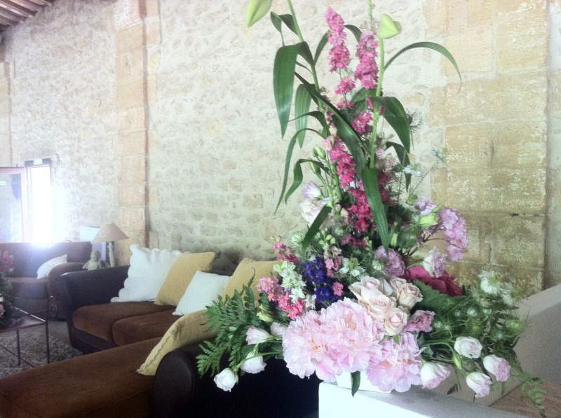 DECORATION FLORALE SALLE DE  MARIAGE BUFFET TRAITEUR AIX EN PROVENCE PACA CAMARGUE ARLES NIMES MONPTELLIER