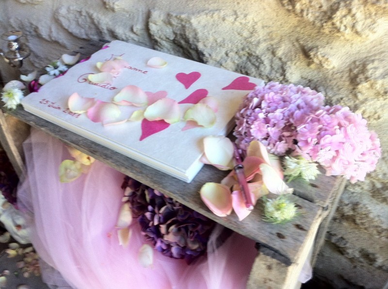 DECORATION FLORALE SALLE DE  MARIAGE BUFFET TRAITEUR AIX EN PROVENCE PACA CAMARGUE ARLES NIMES MONPTELLIER