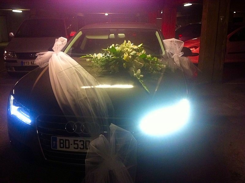 effet garanti pendant la soirée pour les fleurs de la voiture