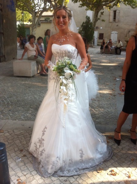 Décor  escalier  cérémonie de mariage en région Alpes Provence Côte d'Azur