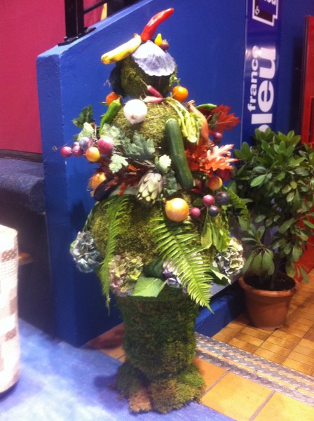 Scénographie de salon pour exposition salon Istres