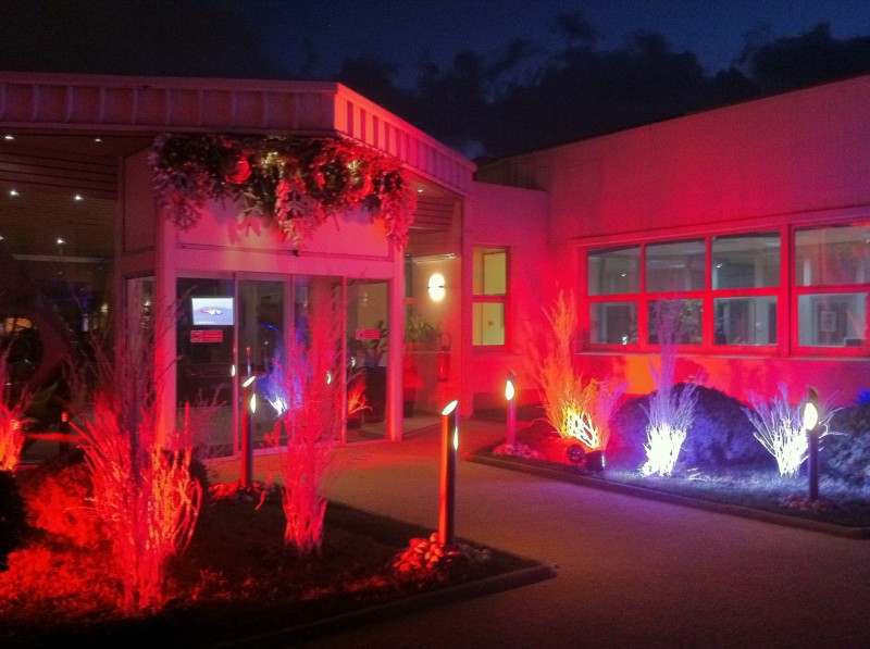 décor de noël pour façade de commerce Marignanne