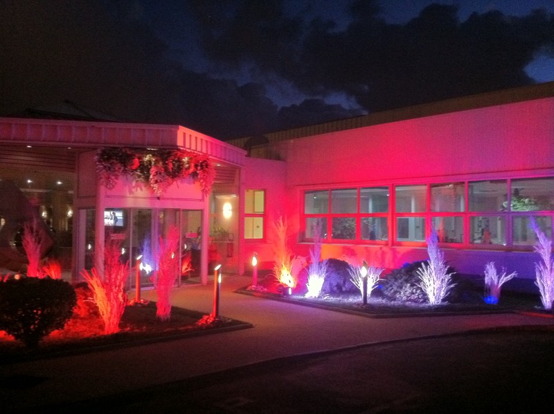 décor de noël pour façade de commerce Marignanne