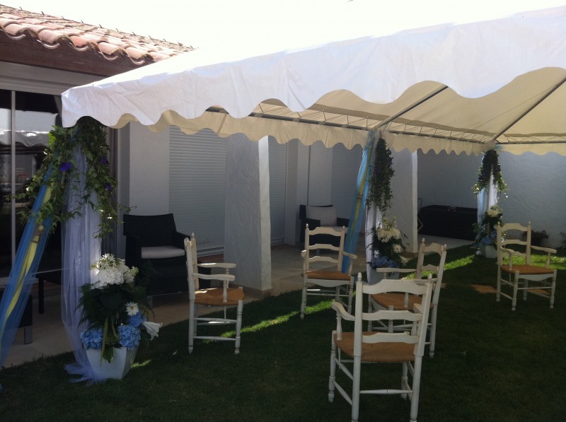 décoration florale de tente et chapiteau de réception et cérémonie paca avignon salon de provence aix en provence