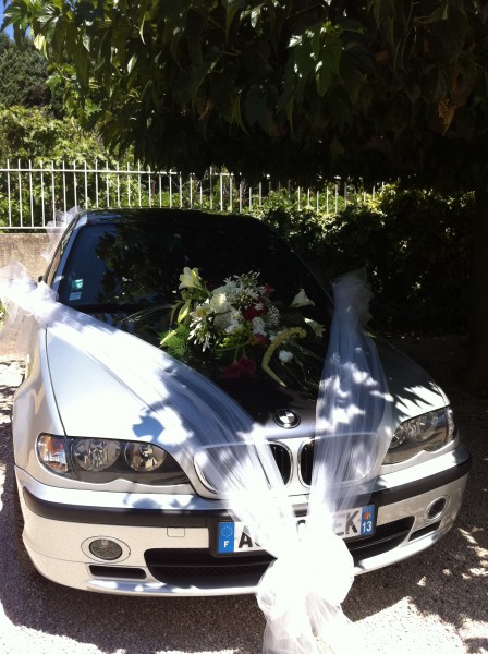 Voiture Cortége mariage  décoration Avignon Arles Apt Aix en Provence région PACA