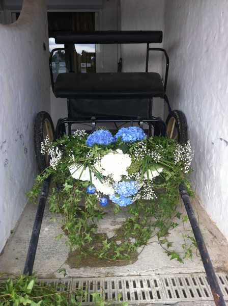 Voiture Cortége mariage  décoration Avignon Arles Apt Aix en Provence région PACA