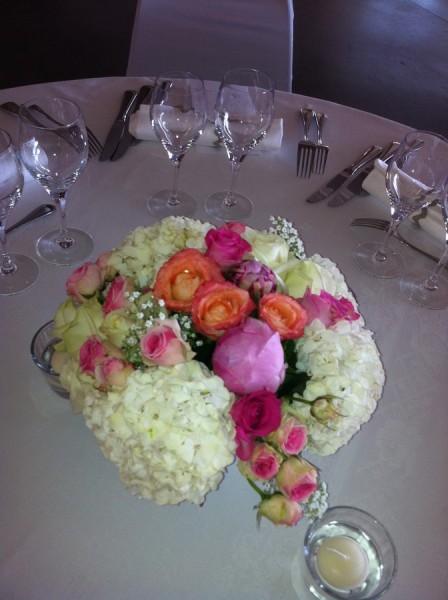 pivoine, hortensia et roses blanches pour bouquet de mariage à Carry le Rouet
