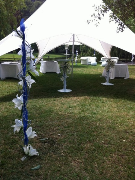 décoration florale de tente de réception Toulon
