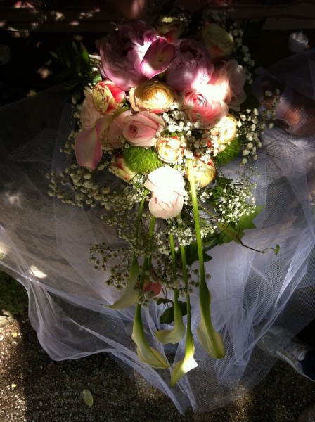 les fleurs de printemps pour votre mariage romantique